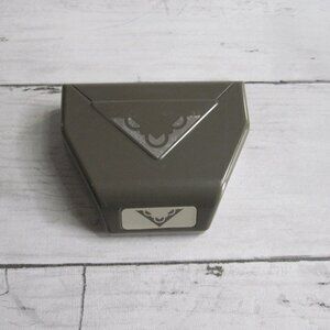 EK Success Stampin Up Scallop Corner Photo Paper Punch Scrapbook Tool Retired